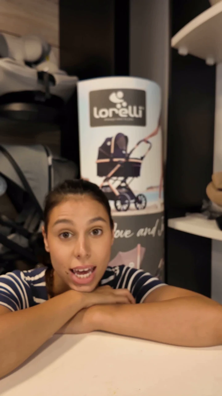 Clip short filmat în showroom Lorelli, cu prezentatoare